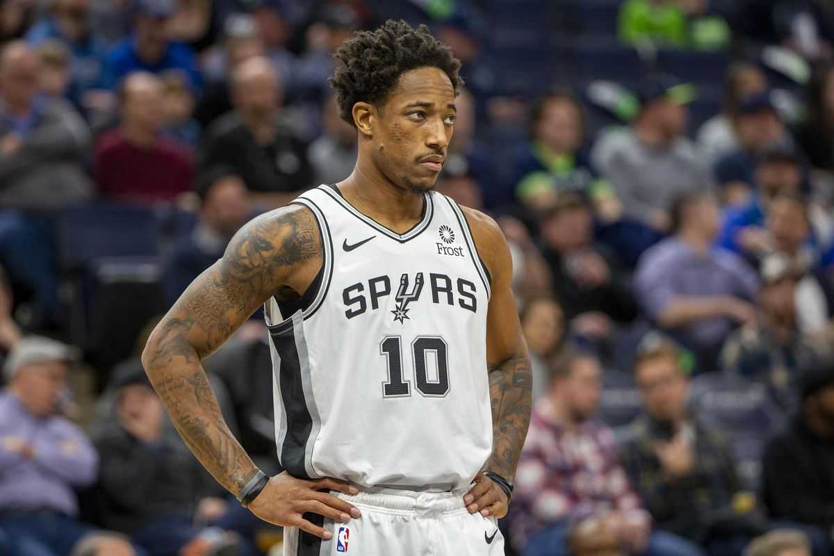 "Tellement frustrant et bouleversant": San Antonio Spurs Star se rend à la NBA pour des directives de sécurité "ridicules"