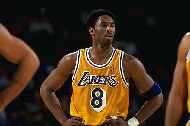"Les gars étaient un peu indifférents à lui": pourquoi certains joueurs des Los Angeles Lakers étaient froids envers Kobe Bryant au début