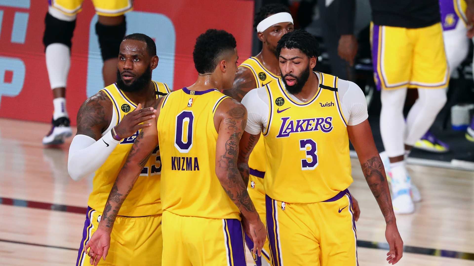 «J'étais embarrassé pour eux!»: Un analyste de la NBA se moque des Lakers et LeBron James malgré la victoire contre les Blazers