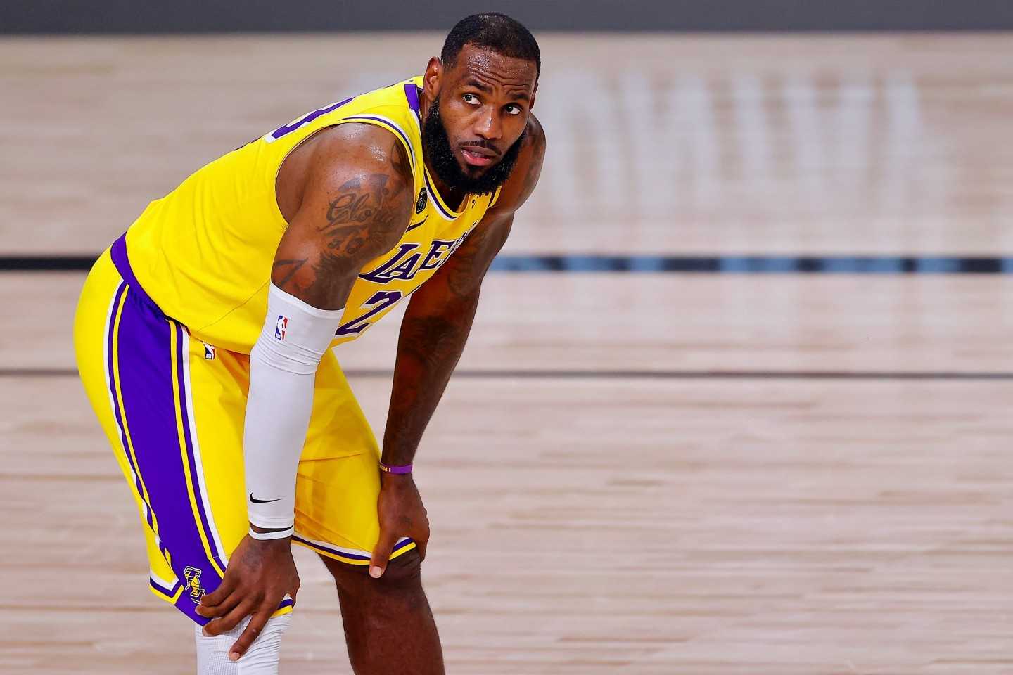 LeBron James réfute les rumeurs concernant le manque de chimie dans le camp des Lakers