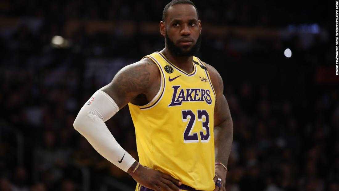 Publication sportive de la star des Lakers LeBron James Trolls pour saper Chris Paul Led Thunder