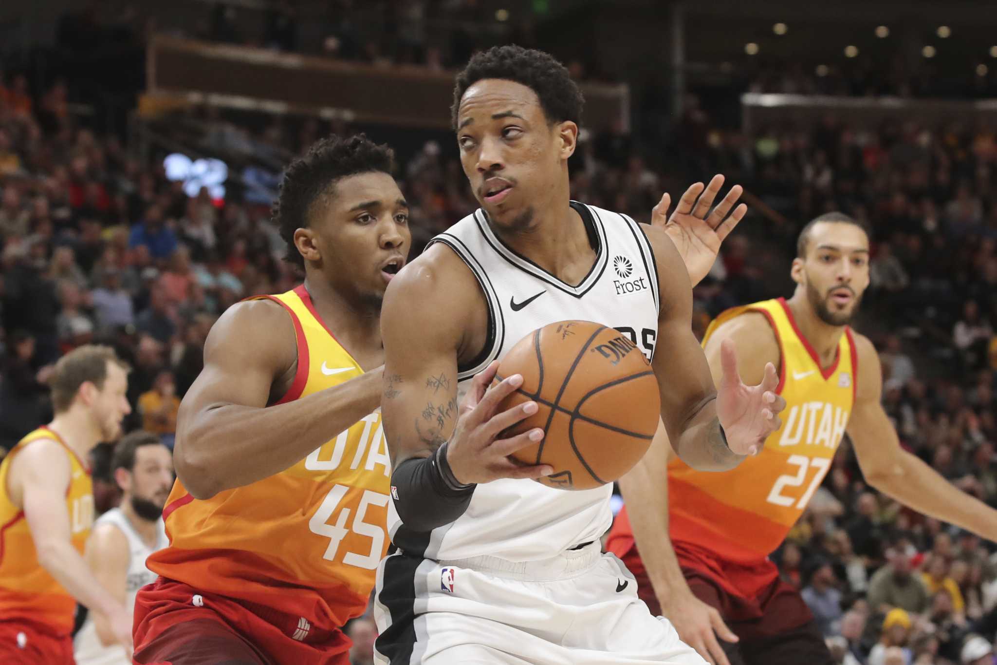 San Antonio Spurs vs Utah Jazz: mises à jour sur les blessures et prédictions de line-up