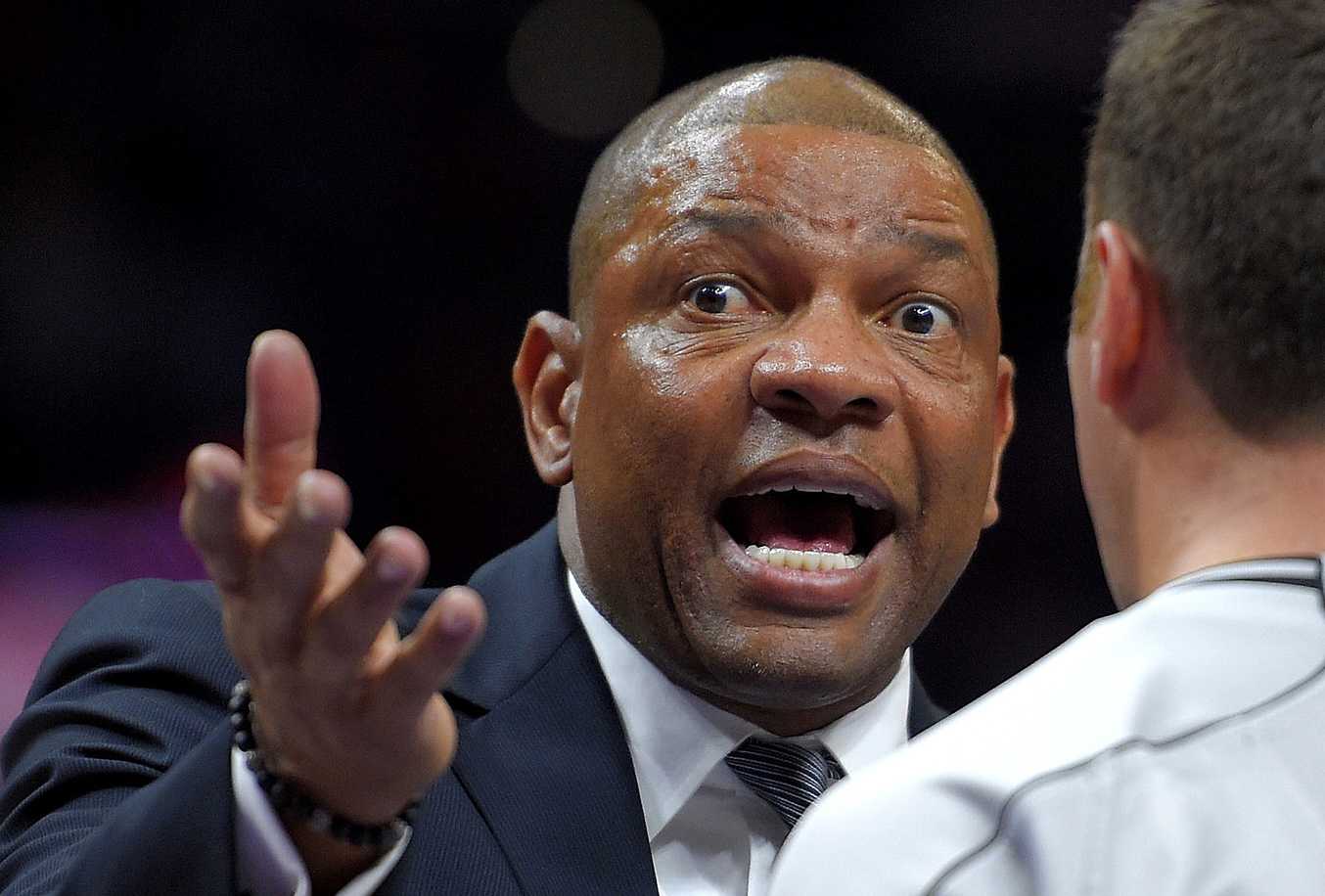 "Si nous jouons comme ça, nous ne pouvons pas gagner": l'entraîneur de LA Clippers déçu par la lenteur de la réponse de l'équipe contre les non-conformistes