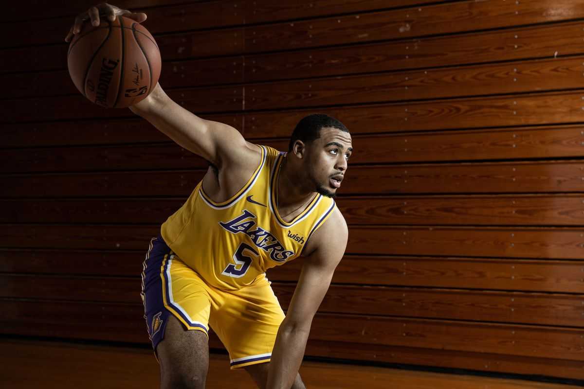 «Tirer le meilleur parti de son opportunité»: le vétéran des Lakers fait l'éloge de la recrue de l'équipe