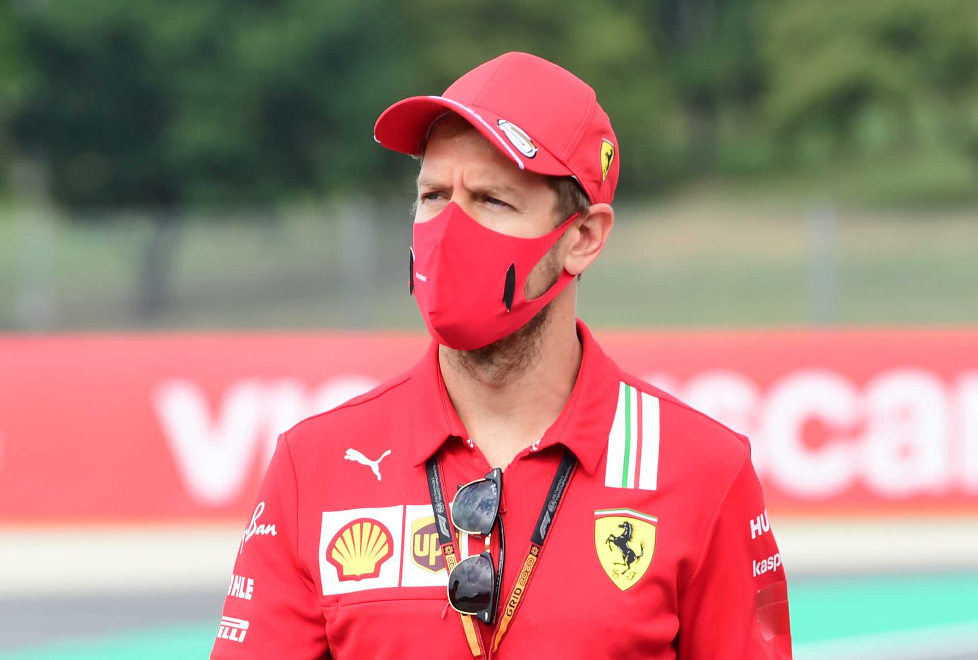 Max Verstappen n'est pas convaincu qu'Aston Martin obtient un pilote «beaucoup plus rapide» à Sebastian Vettel