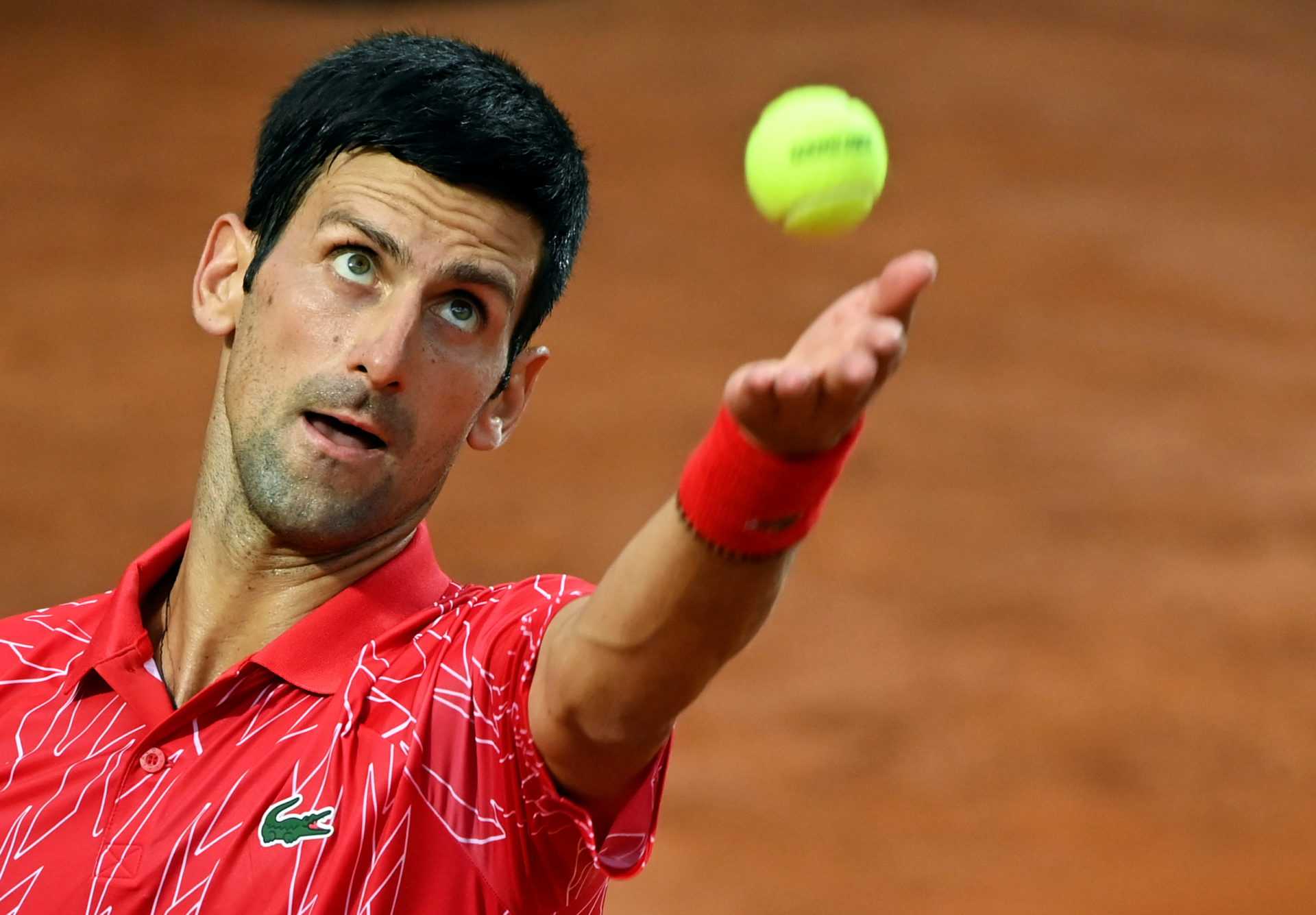 «Les balles sont lourdes» - Novak Djokovic soutient l’affirmation de Rafael Nadal
