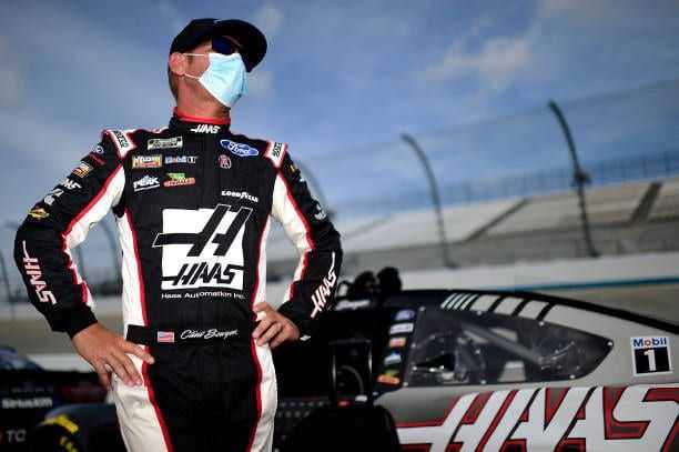 Clint Bowyer évite les questions «surprenantes» sur son avenir à Stewart-Haas Racing