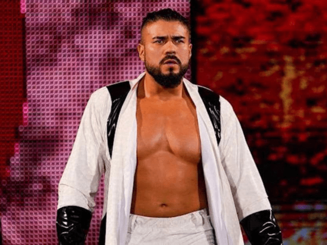 Andrade laisse tomber un indice majeur sur son avenir à la WWE