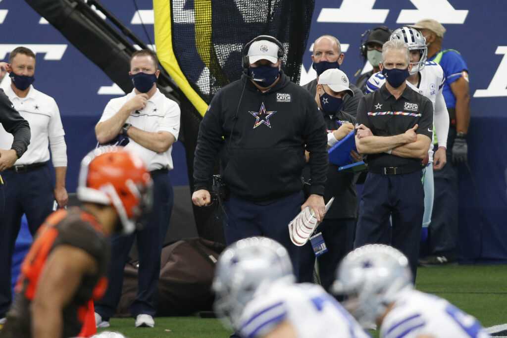 “Pas de hot Seat ici pour Mike McCarthy” – Un initié des Cowboys de Dallas défend l’entraîneur sous le feu