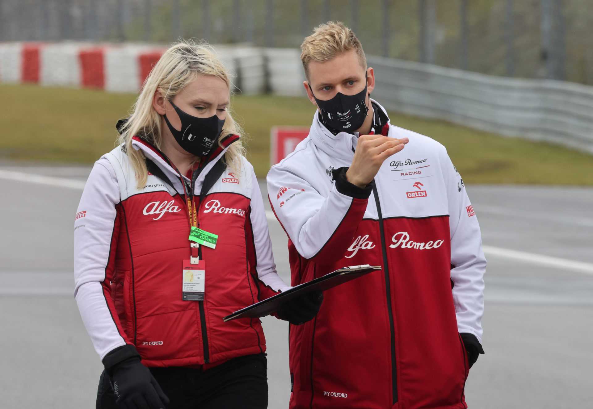 Kimi Raikkonen peut aider Mick Schumacher à «bien s'entendre» en F1, déclare son ancien coéquipier
