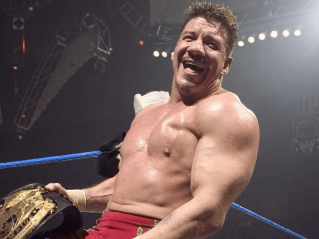 La superstar de la WWE rend hommage à Eddie Guerrero sur NXT