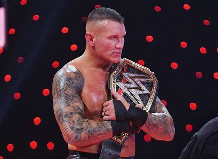 Randy Orton dit que sa victoire sur Drew McIntyre à Hell in a Cell est sa plus grande victoire au championnat de la WWE