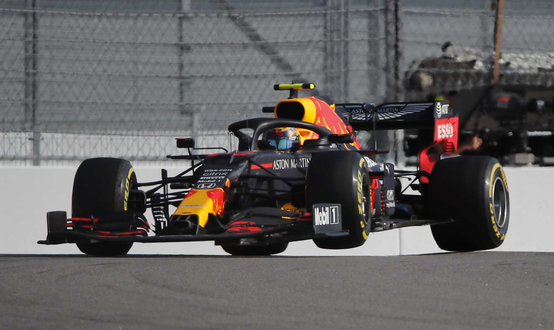 Red Bull pourrait être contraint de faire équipe avec Renault après la sortie de Honda F1