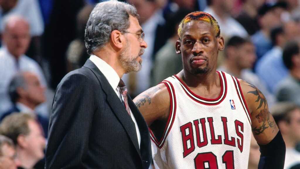 Steve Kerr explique comment Phil Jackson avait l’habitude de gérer Dennis Rodman pendant leur séjour aux Chicago Bulls