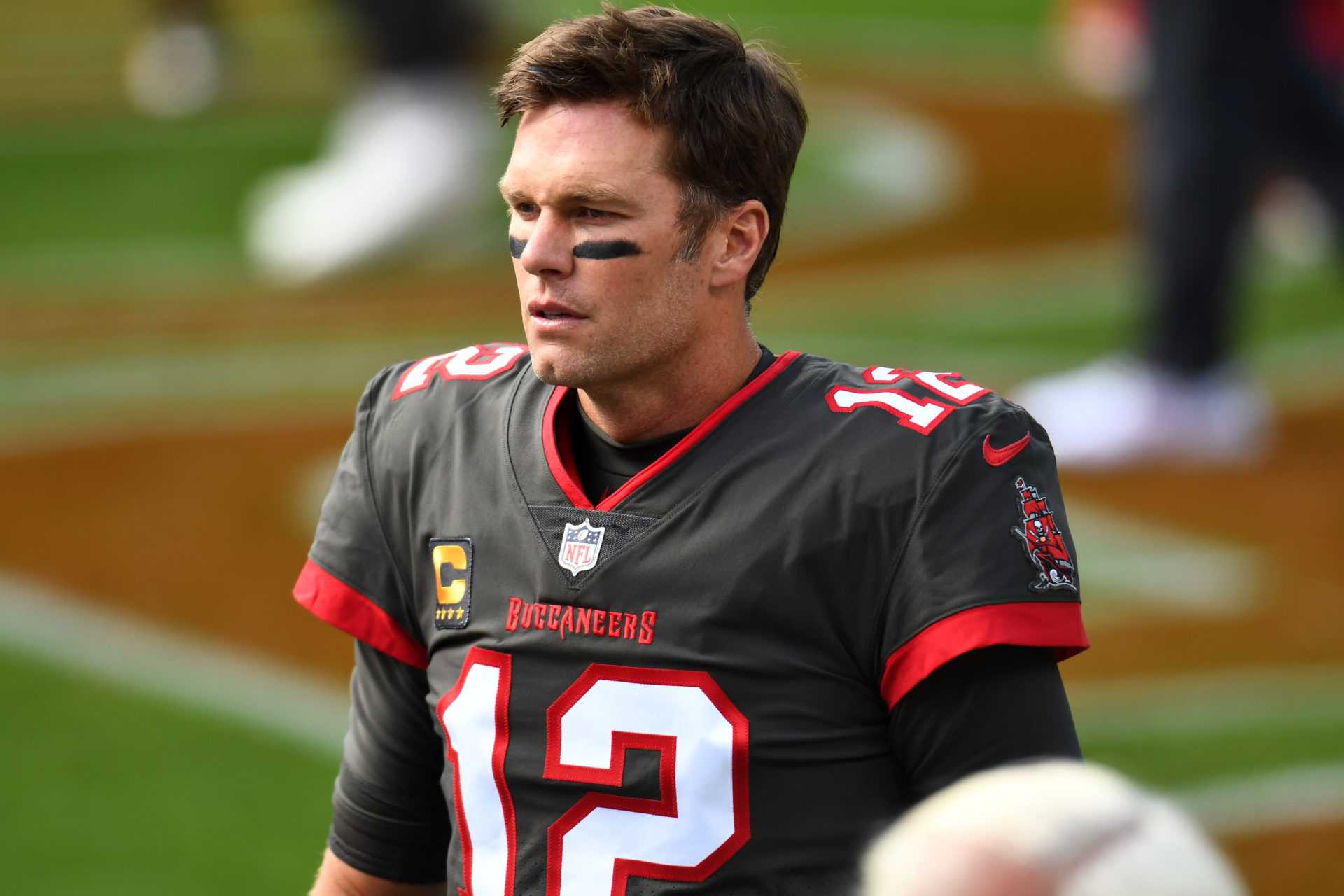 Un présentateur sportif américain populaire met en garde la NFL contre le «psycho Tom Brady»