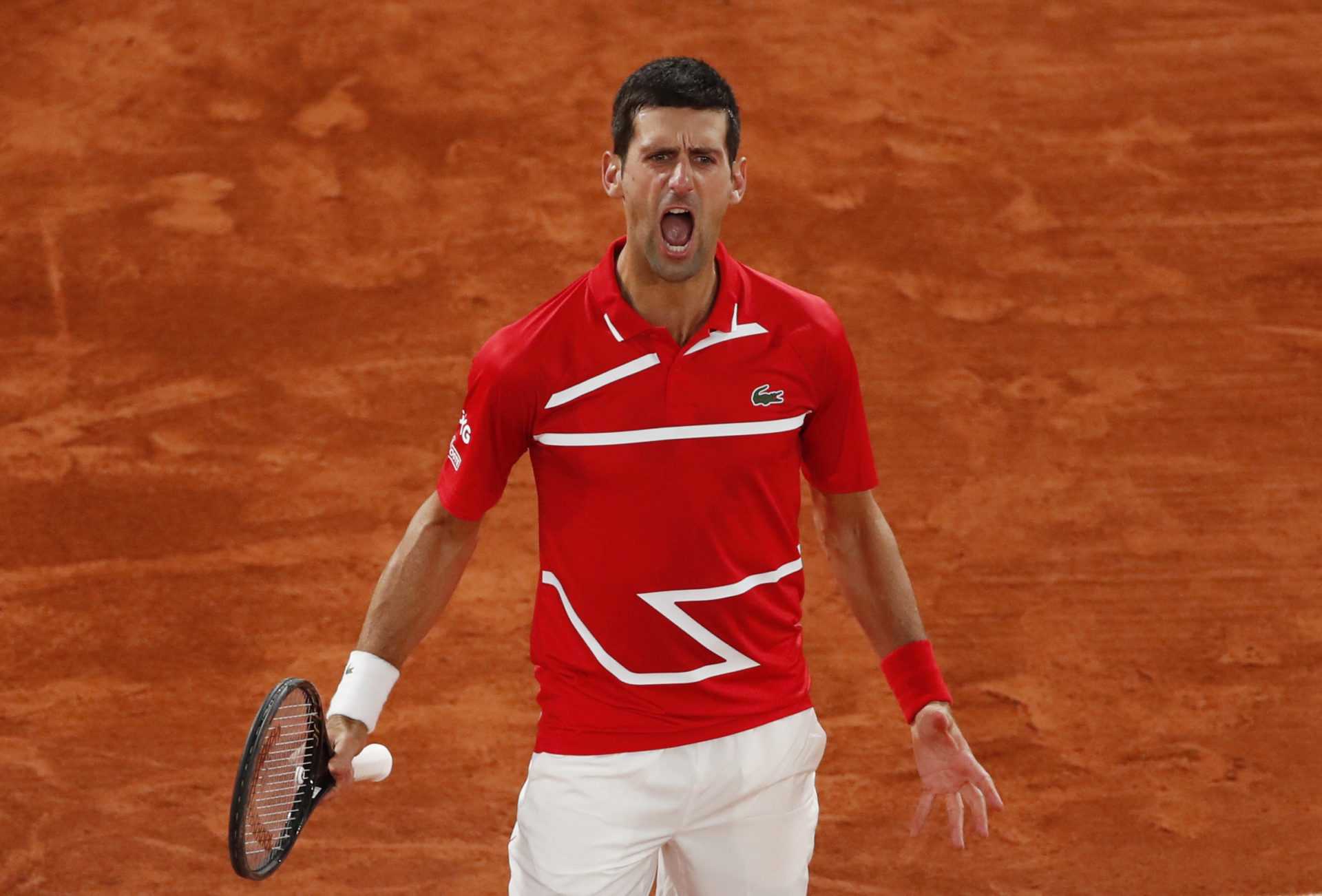 Novak Djokovic en action à Roland-Garros 2020