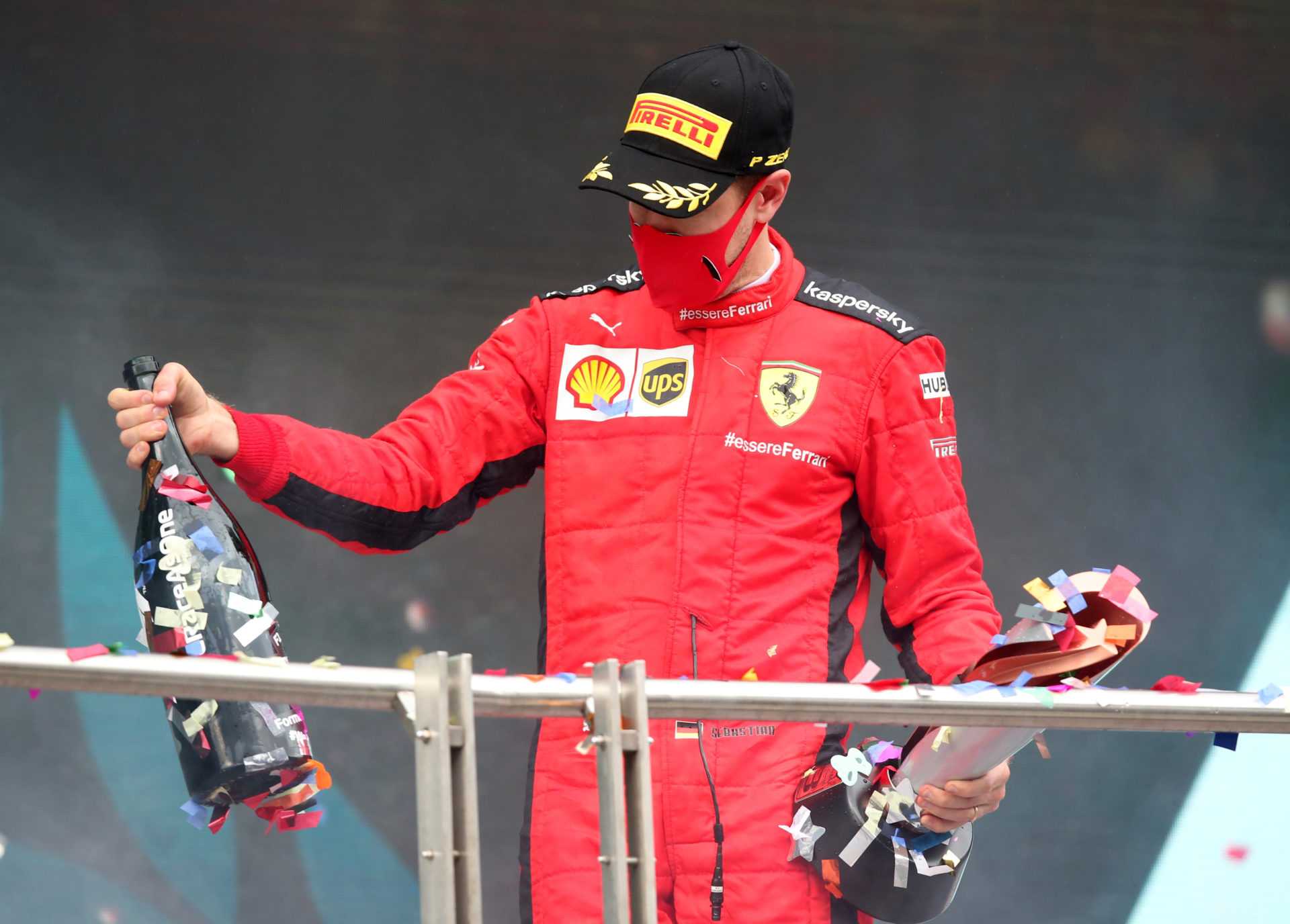 «Il a fait une erreur et a perdu le podium, mais…»: les conseils de Sebastian Vettel à Charles Leclerc