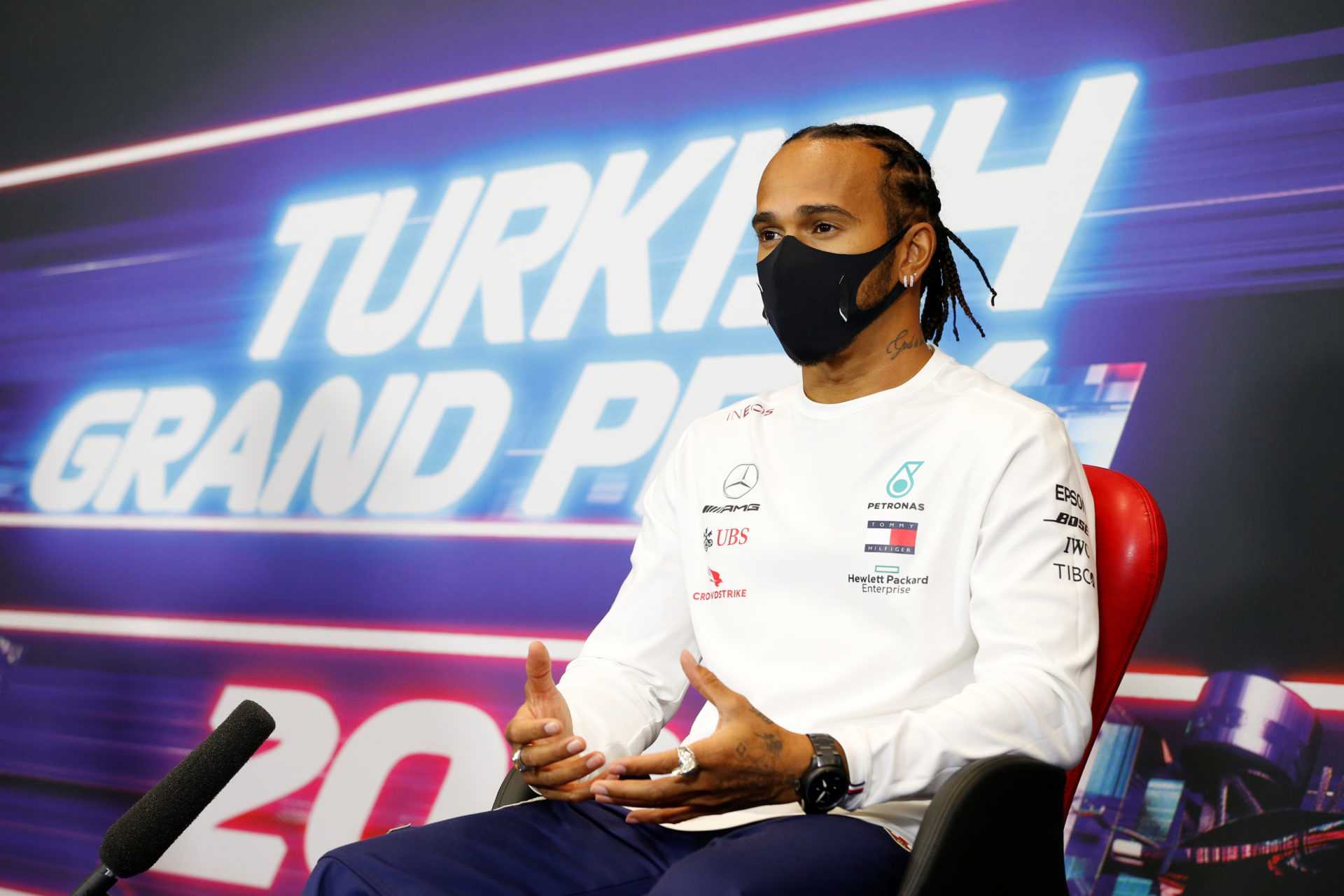 "Ce n'était pas à Singapour" - Lewis Hamilton révèle comment Lauda et Brawn lui ont vendu le rêve de Mercedes