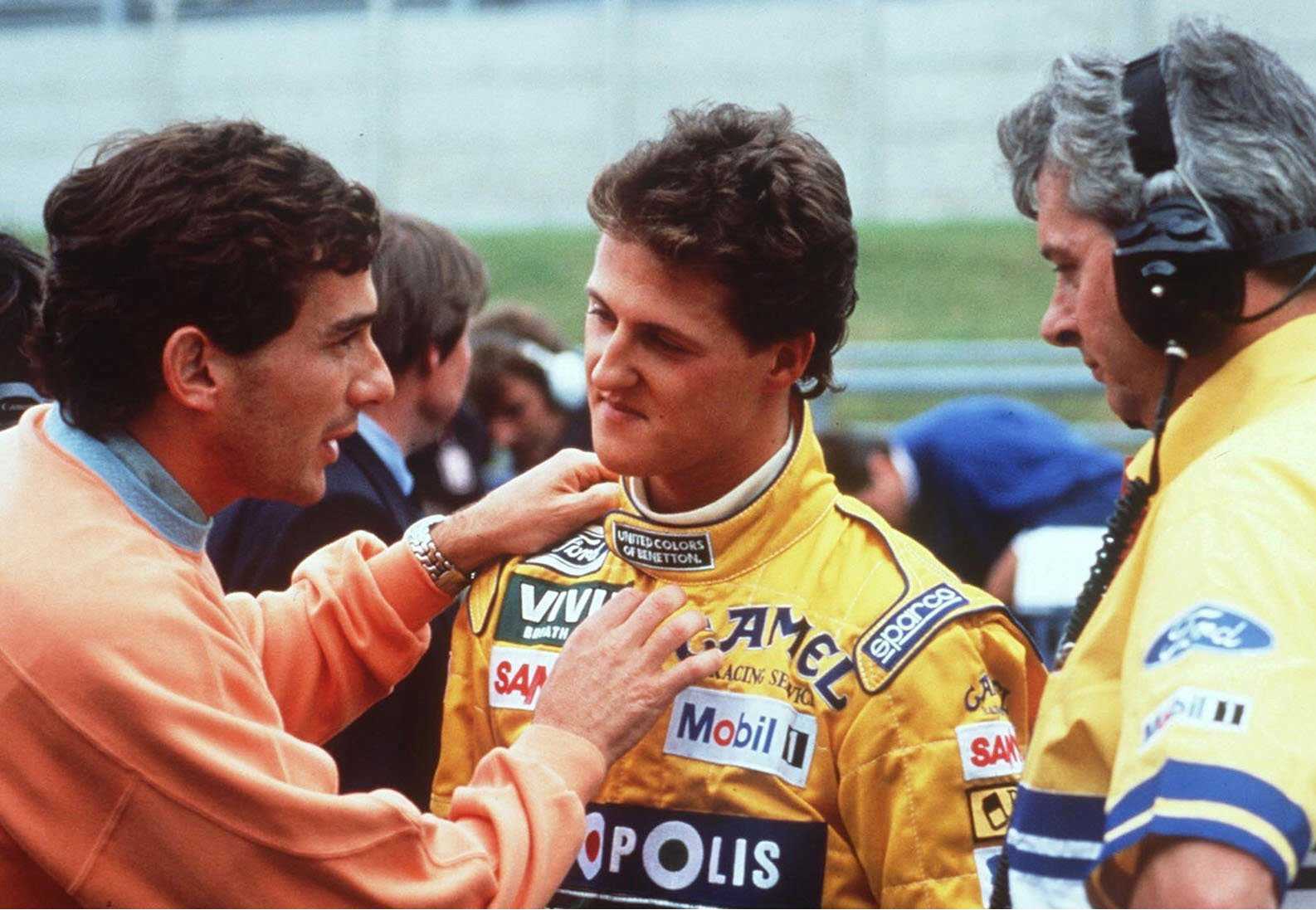 THROWBACK: Ayrton Senna fait prendre sa retraite à Michael Schumacher lors du GP F1 d'Afrique du Sud 1993
