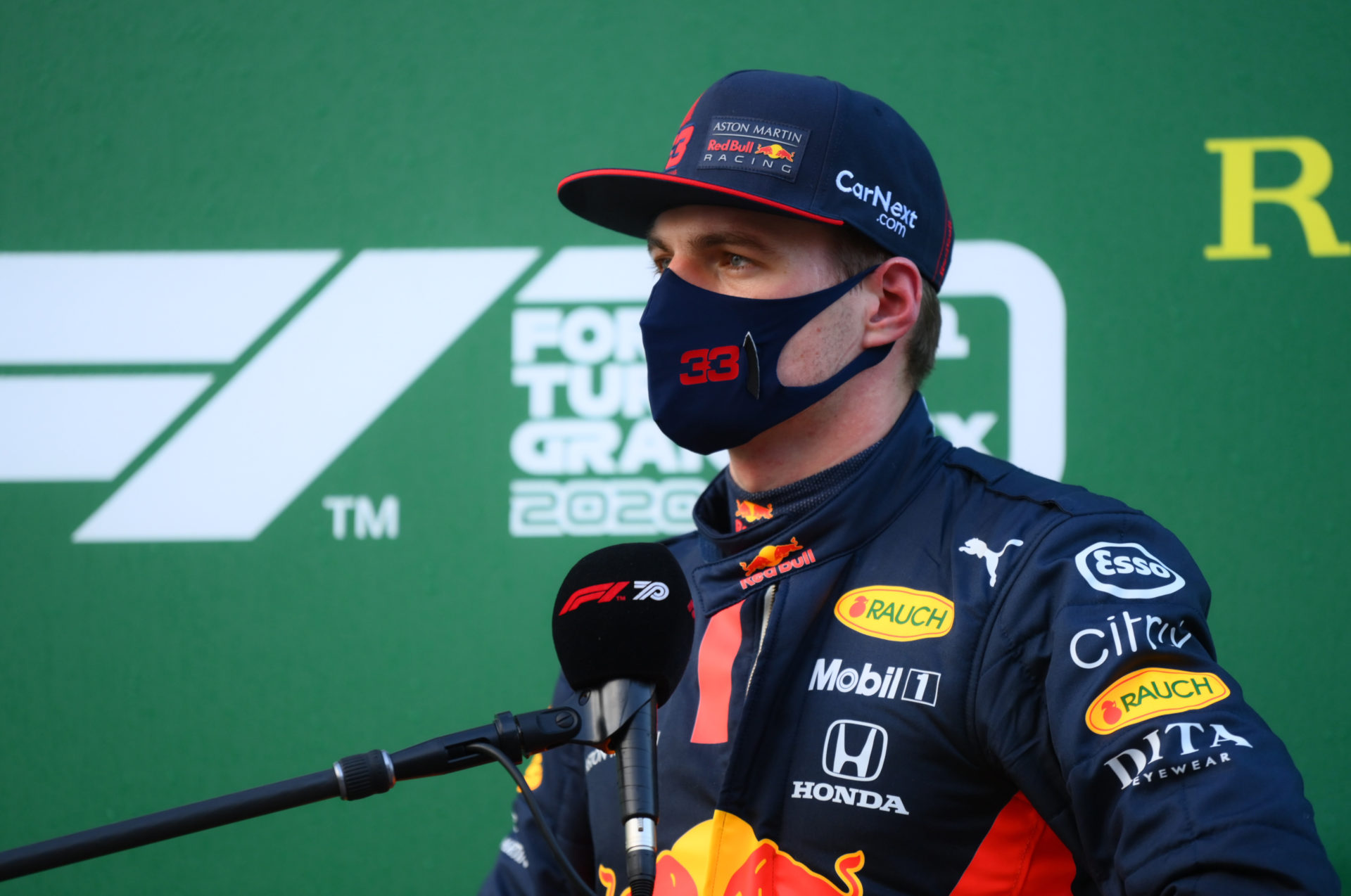 Max Verstappen lors d'un entretien post-qualification au Grand Prix de Turquie 2020