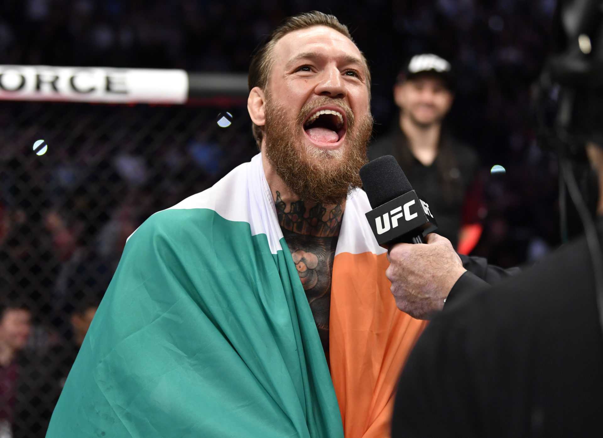 OFFICIEL: Conor McGregor fait son retour à l'UFC 257 contre Dustin Poirier