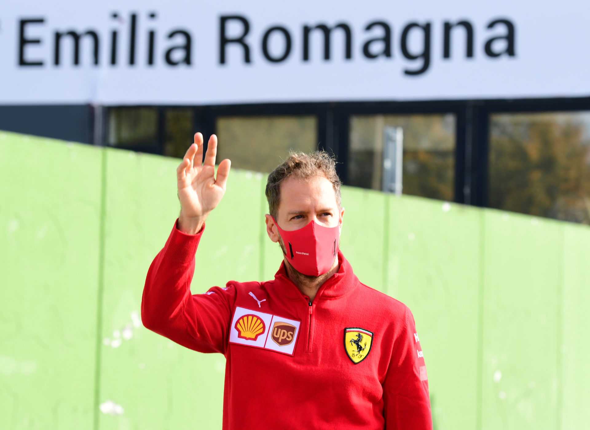 Sebastian Vettel sur la piste avant le GP d'Émilie-Romagne
