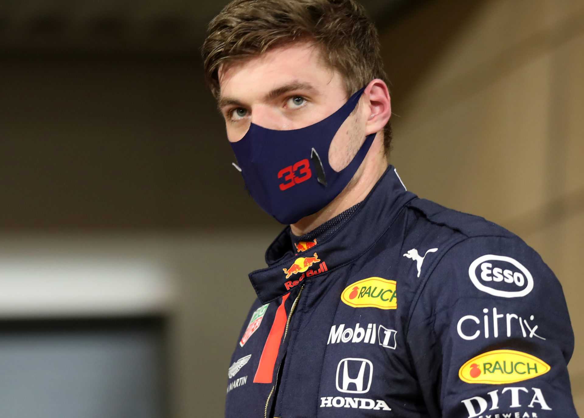 «Je pense juste que c'était stupide» - Max Verstappen évoque la bombe de plongée de Leclerc au départ du GP de Sakhir