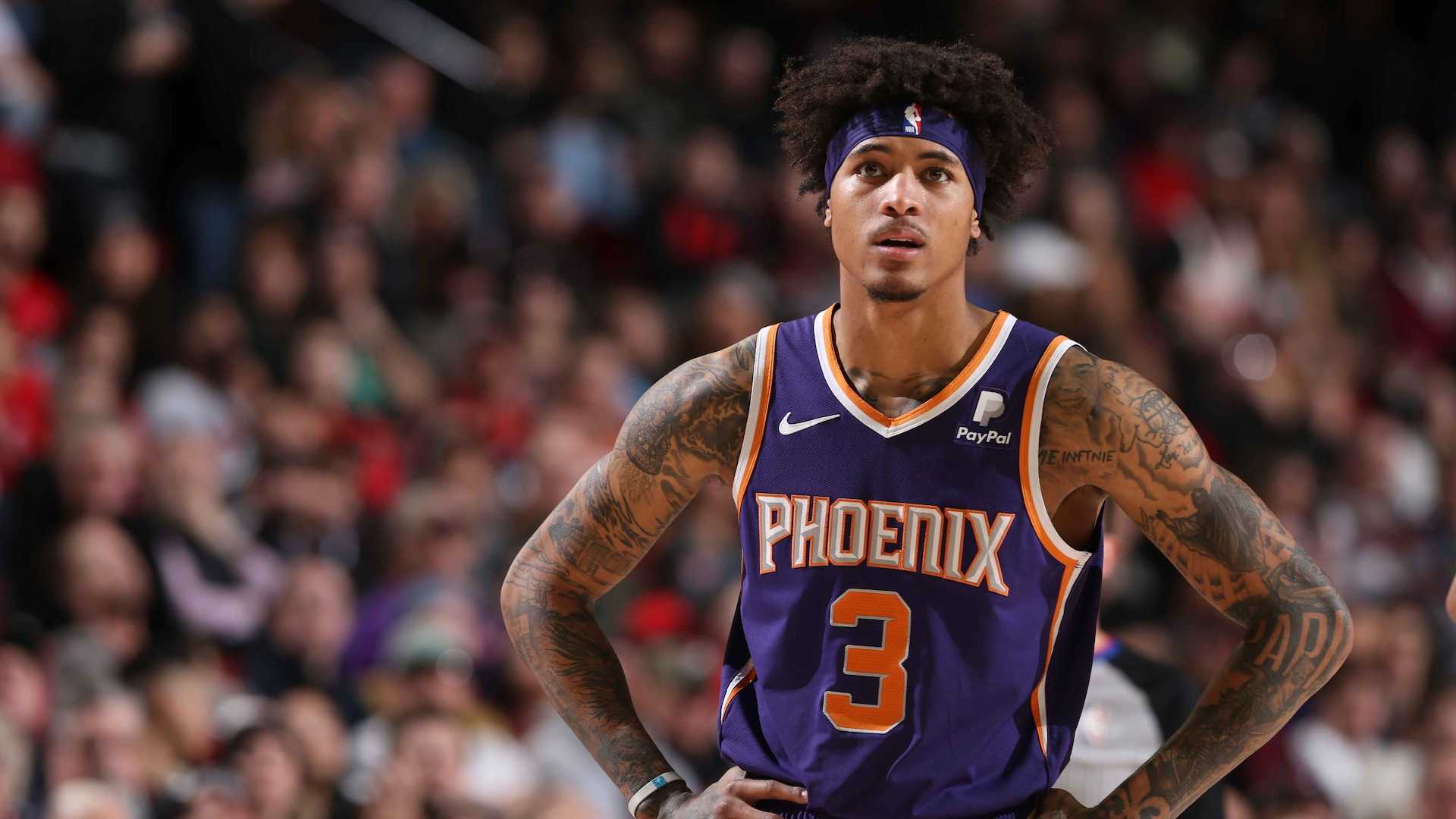 «Les choses sont un peu sauvages»: le Warriors Center prend des photos sur les Phoenix Suns aux frais de Kelly Oubre