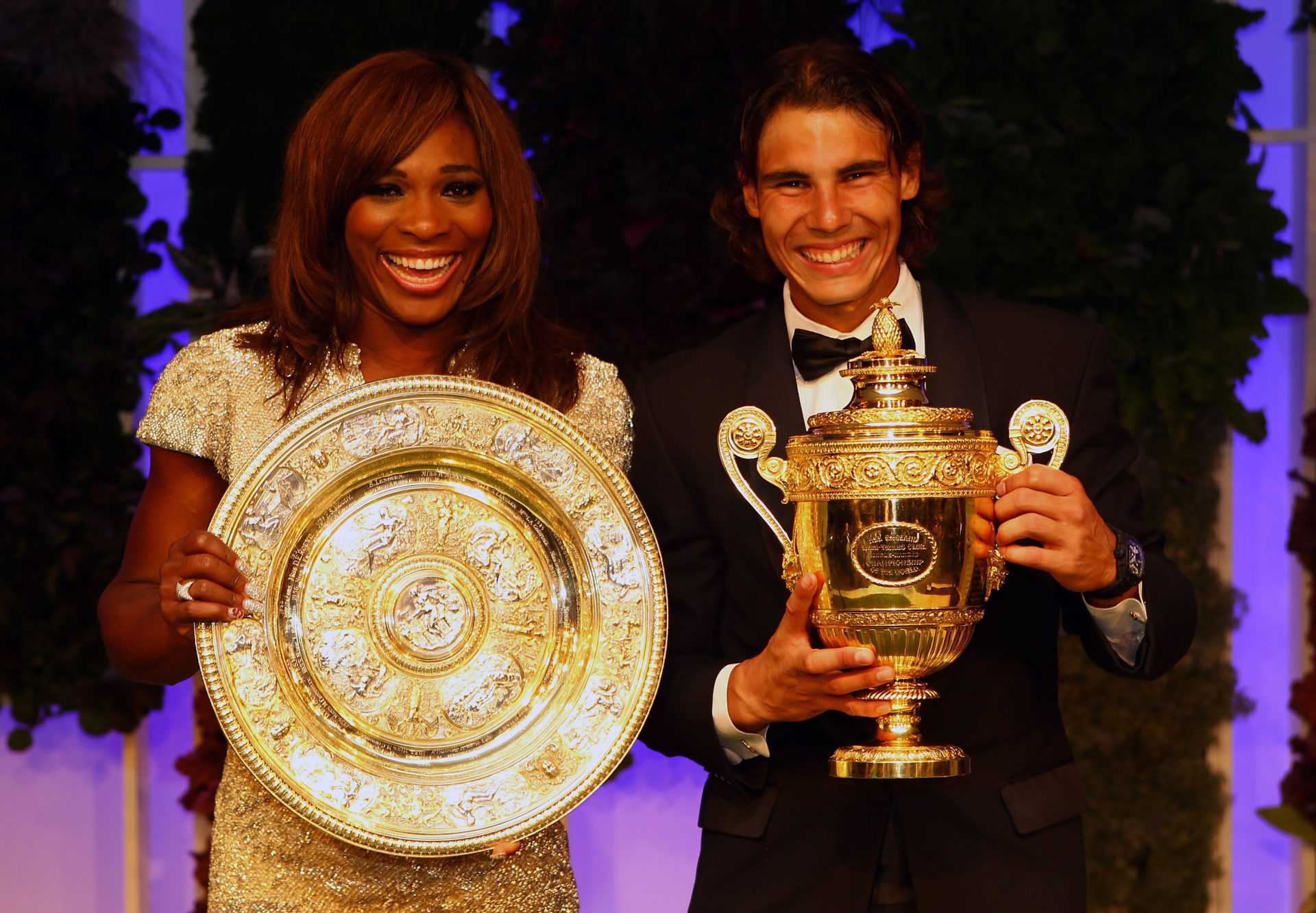 «Will Get Through This»: Serena Williams et Rafael Nadal Academy réagissent à l'accident de Tiger Woods