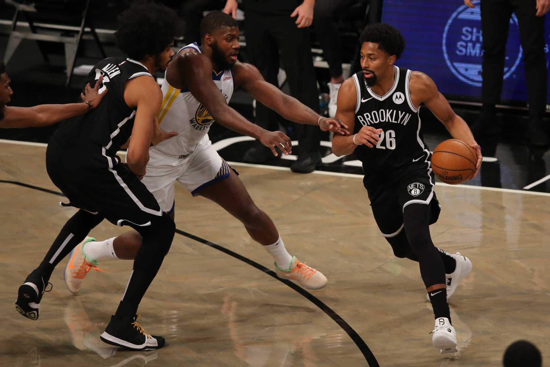 Rumeurs commerciales de la NBA: les pistons sont intéressés par un échange possible pour Spencer Dinwiddie des Brooklyn Nets