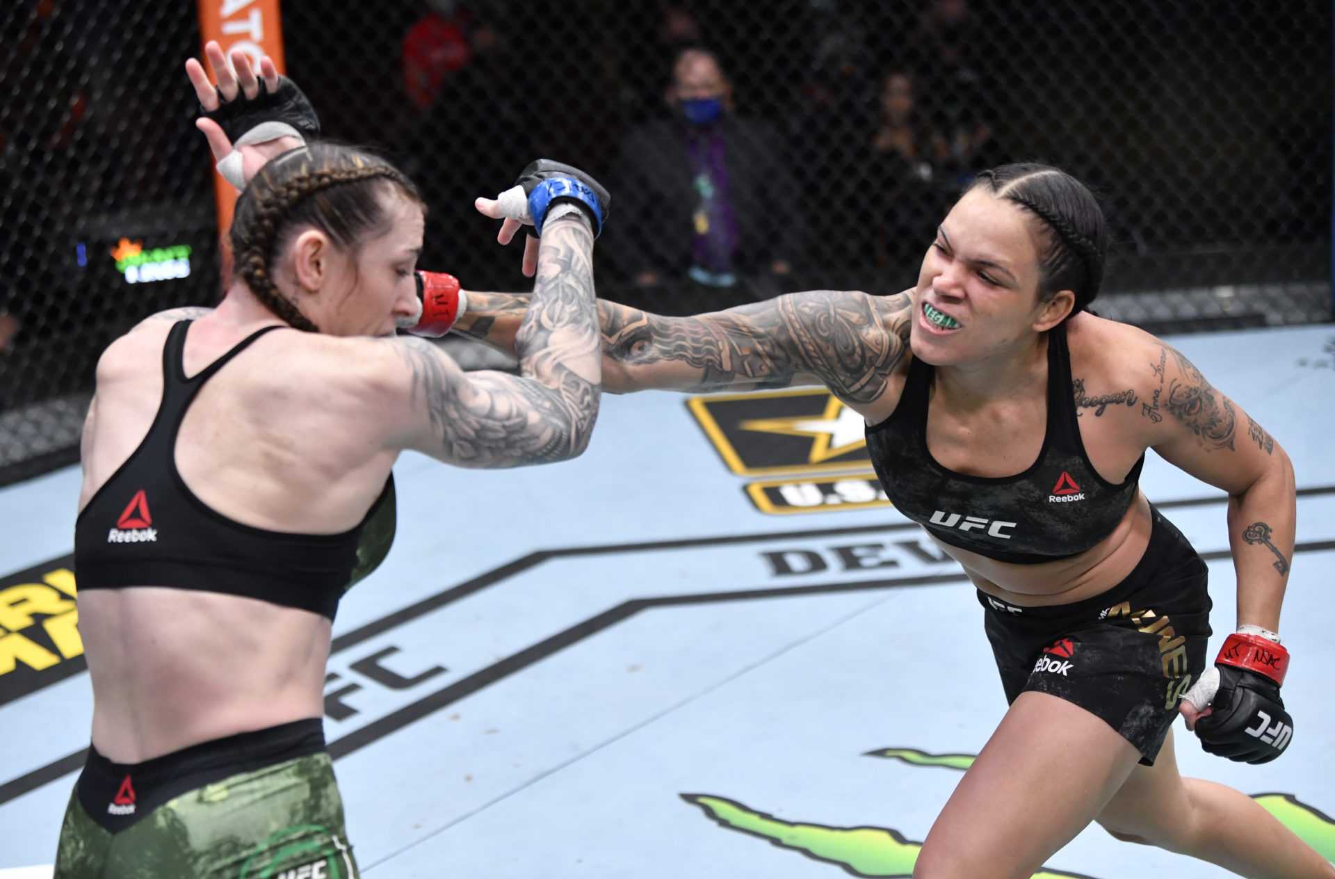 SHOCKING: Megan Anderson quitte l'UFC après avoir été dominée par Amanda Nunes à l'UFC 259