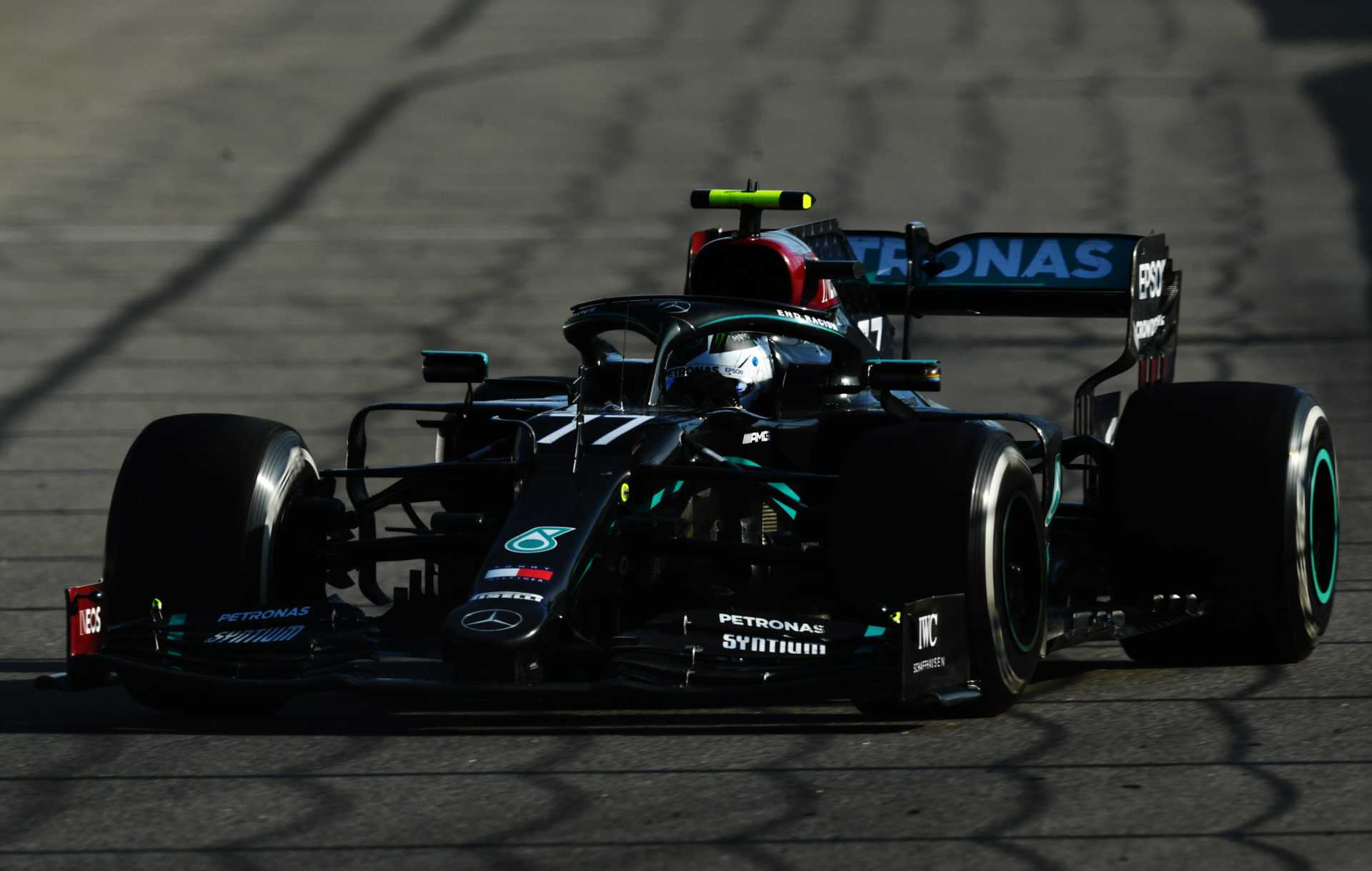 Bottas dans sa Mercedes lors du GP de Russie