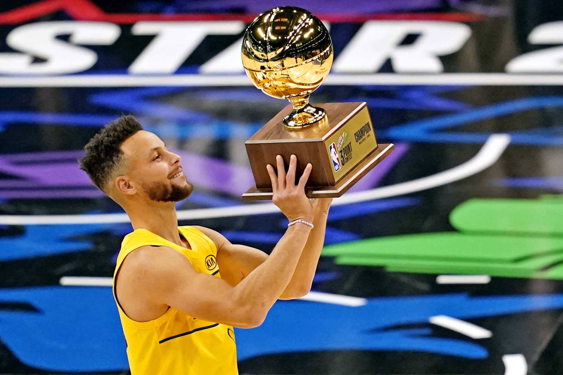 Les Golden State Warriors gardent Stephen Curry au match des étoiles de la NBA 2021