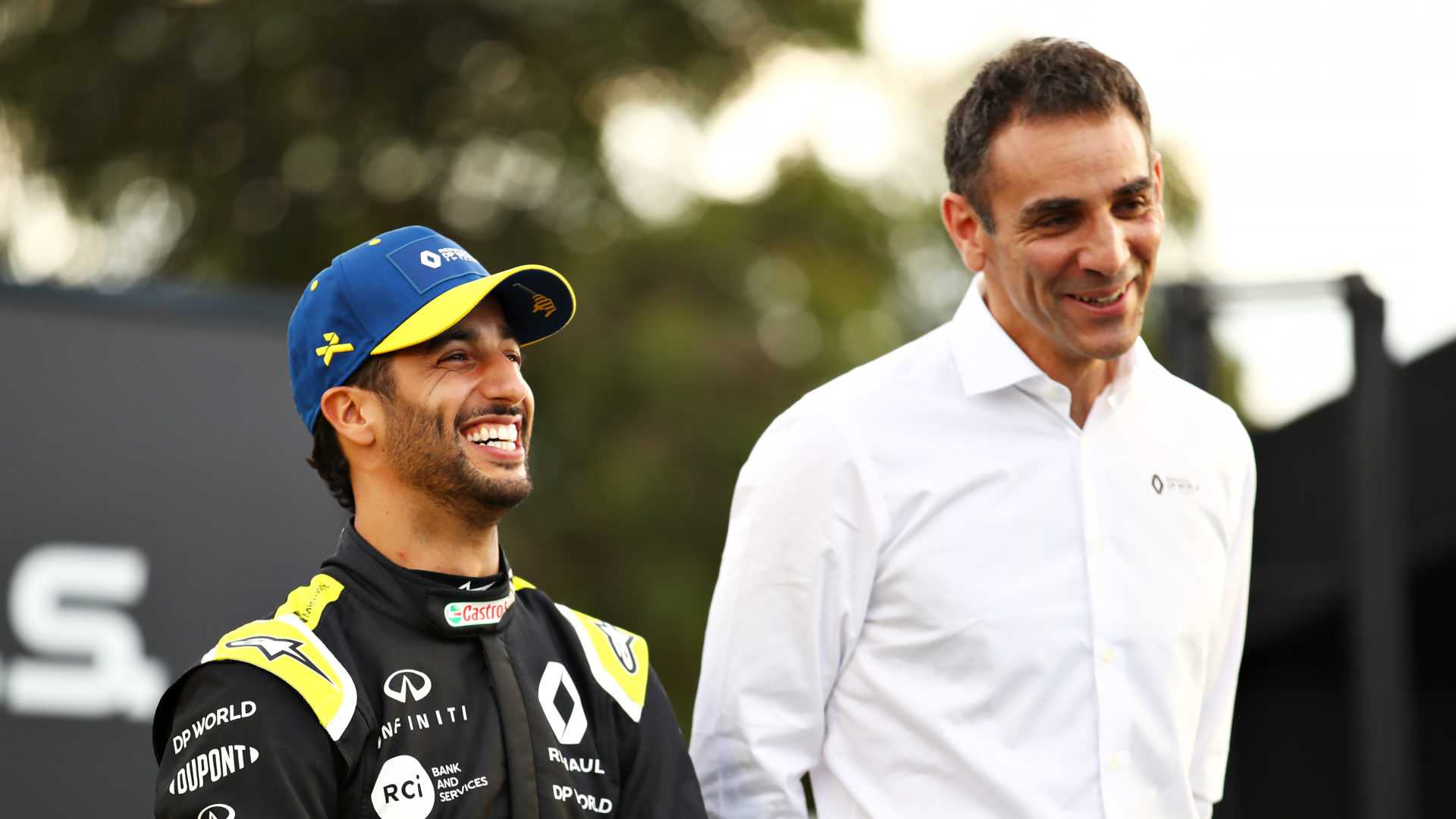 Daniel Ricciardo aux côtés de Cyril Abiteboul avant la course en Australie