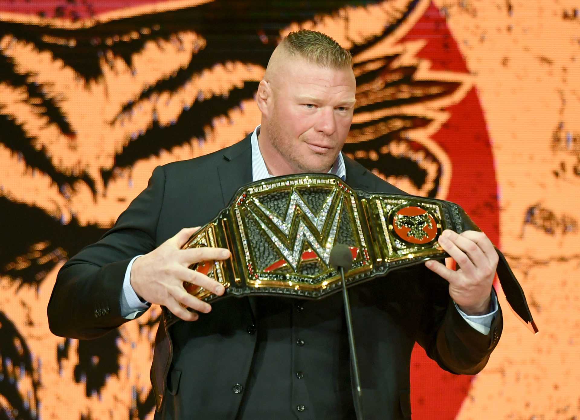 Brock Lesnar en tant que Champion de la WWE