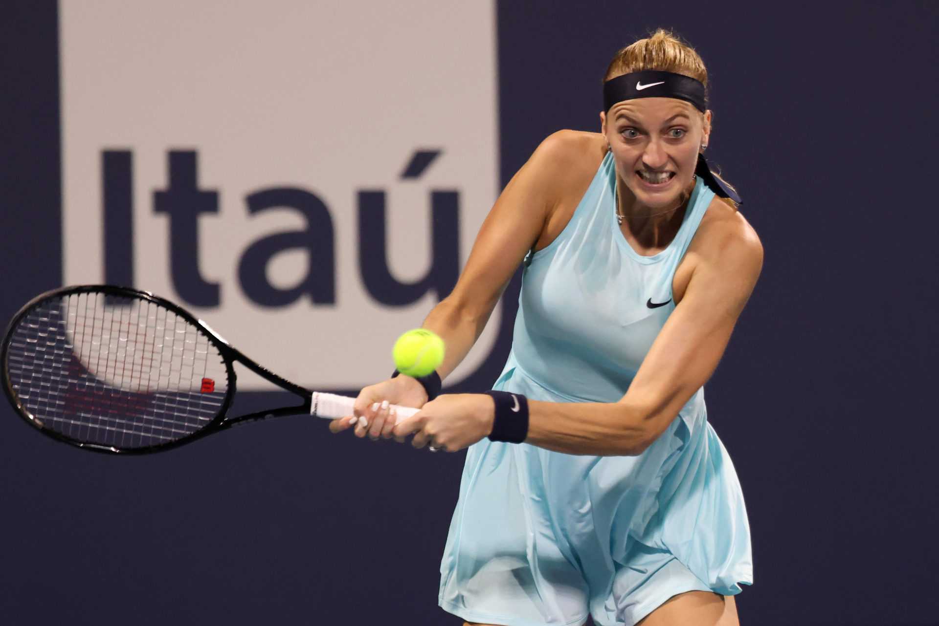«Les gens m'ont dit que je ne jouerais plus jamais au tennis»: Petra Kvitova se souvient d'un incident horrible mettant sa vie en danger