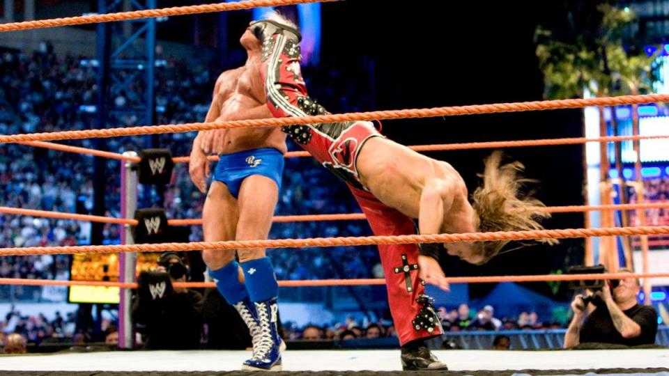La retraite de Ric Flair, la fin de la série et plus: les moments les plus déchirants de l'histoire de WrestleMania