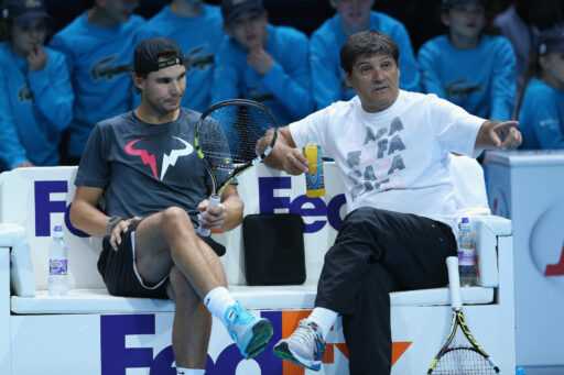 «Était professeur de tennis»: l’oncle Toni admet qu’il est étrange d’entraîner un autre joueur après Rafael Nadal