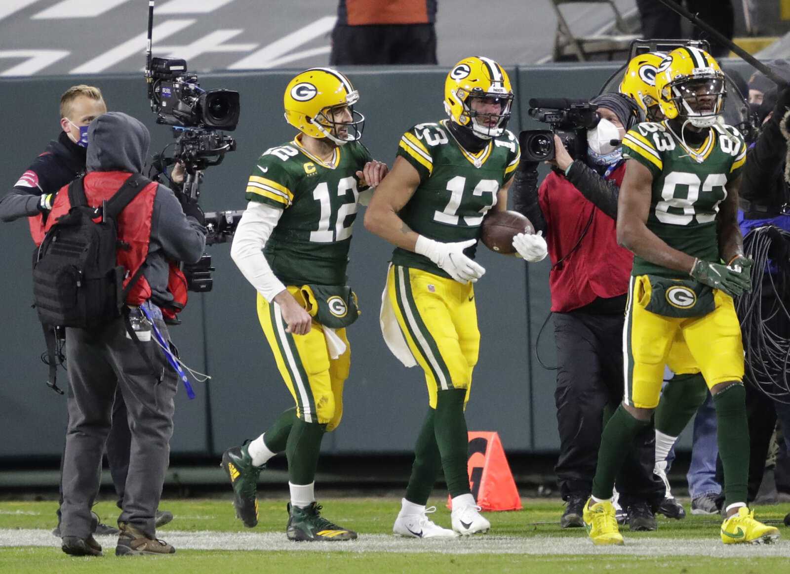 Le quart-arrière des Green Bay Packers, Aaron Rodgers, photographié contre les Rams de Los Angeles.