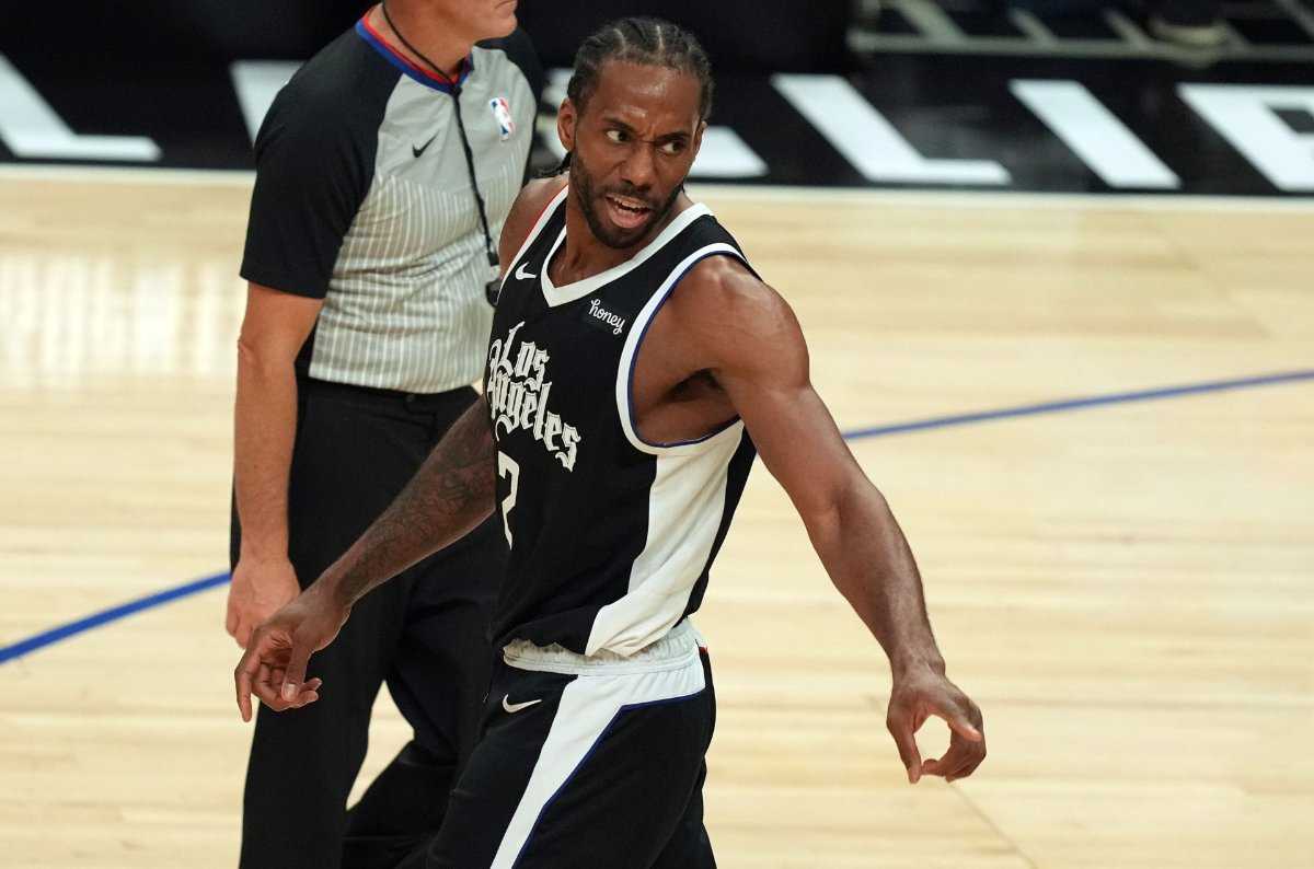 BREAKING: Kawhi Leonard des Clippers absent pour le match 5 contre Jazz avec une blessure au genou
