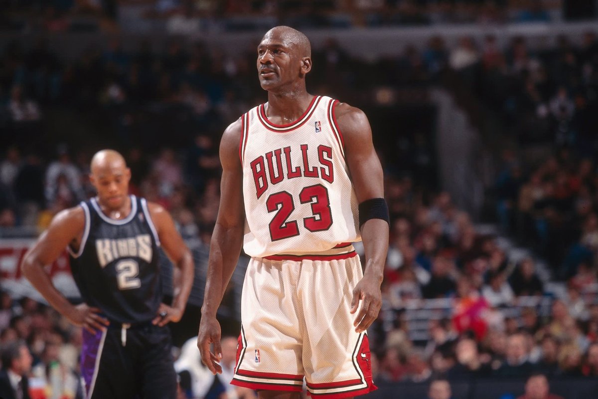 "Il n'a jamais pratiqué ceux-là": un ancien entraîneur de la NBA donne des détails sur l'entraînement de Michael Jordan