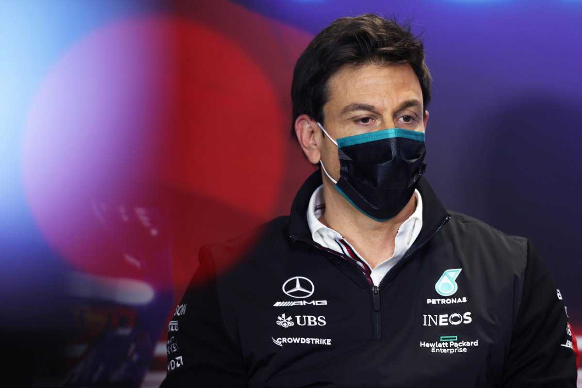 Toto Wolff explique pourquoi les qualifications de Bakou seront un retour en arrière du GP de Singapour 2015 pour Mercedes