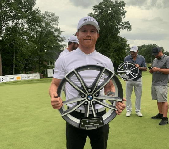 VIDÉO : Canelo Alvarez remporte le championnat des célébrités X7 au golf