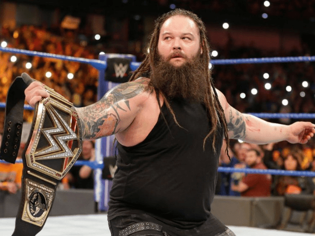 CHOQUANT!  La WWE sort Bray Wyatt alias The Fiend