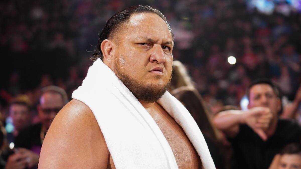 "Je fouette son A **" - Samoa Joe a hâte de mettre la main sur Karrion Kross à NXT TakeOver 36