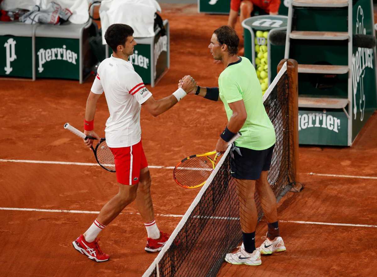 « Nous sommes 3 joueurs à égalité » : Rafael Nadal félicite Novak Djokovic d'avoir conservé les chelems dans le compte des Big Three à Wimbledon
