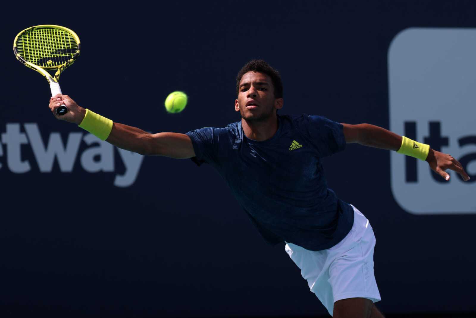 "Chaque tournoi est important": Felix Auger-Aliassime cite une différence majeure entre lui et Novak Djokovic