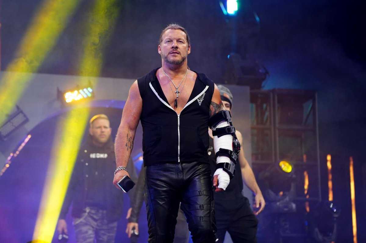 Chris Jericho surmonte la Juventud Guerrera lors du troisième travail à AEW Dynamite: Homecoming