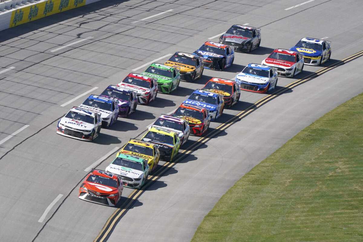 Saison NASCAR 2022 : voitures de nouvelle génération et nouveaux propriétaires d'équipes