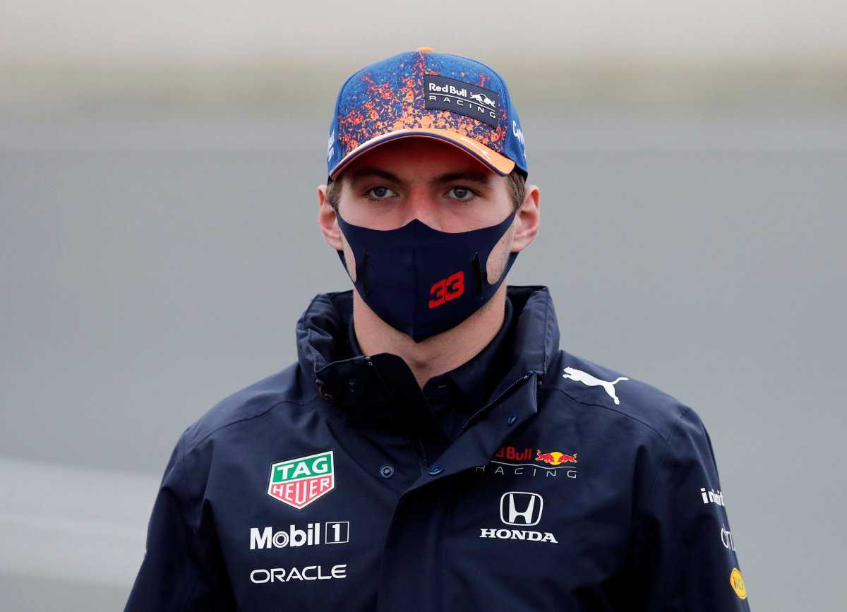 "Feux de circulation" - Max Verstappen fait une fouille sauvage à la pénalité du GP de Russie